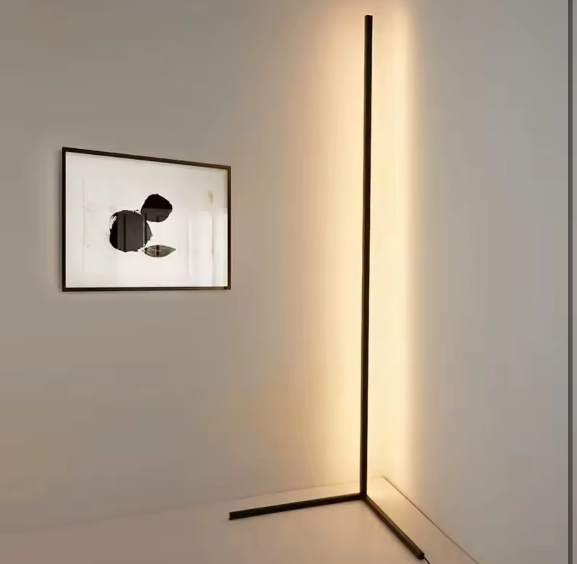 RGB Dream Color Floor Lamp with Music Sync Modern 16 Million Color Changing Standing Mood Light For Bedroom Living Room